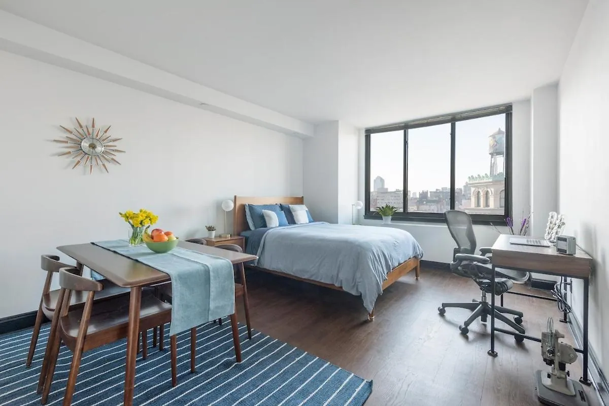 뉴욕 Stunning Nyc Views! Free Gym! Doorman! Terrace! 아파트