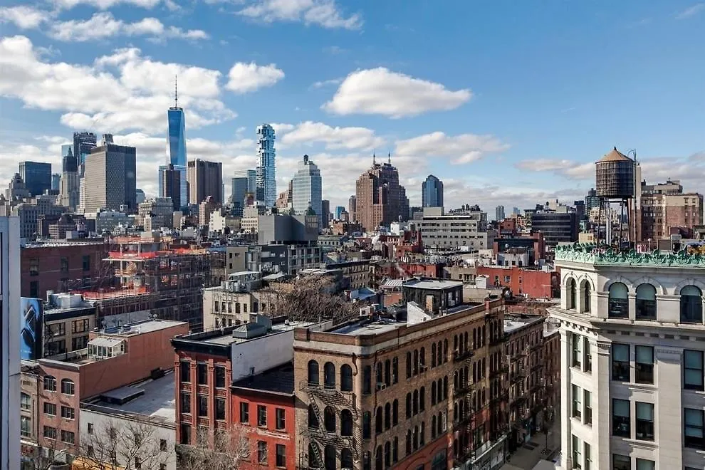 Stunning Nyc Views! Free Gym! Doorman! Terrace!의 연락처